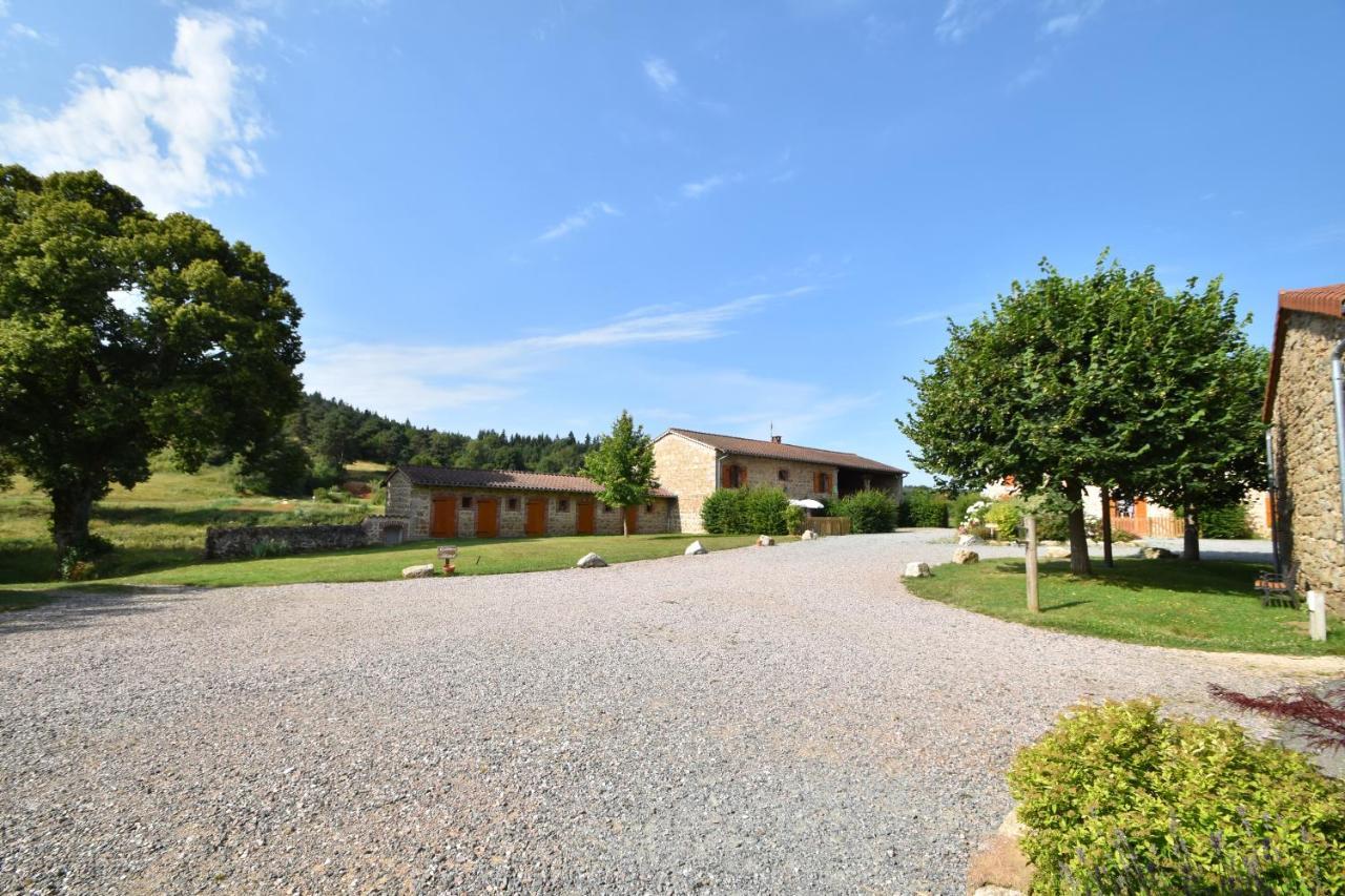 Domaine De La Plagnette Hotel Les Salles Luaran gambar